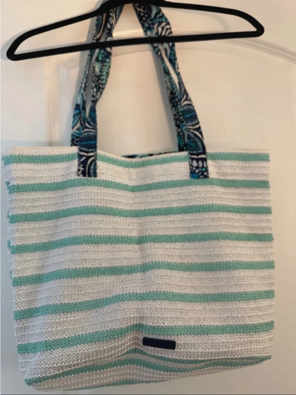 Vera Bradley Striped Turtle Knit Tote in White and Aqua with Navy Accent NWOT